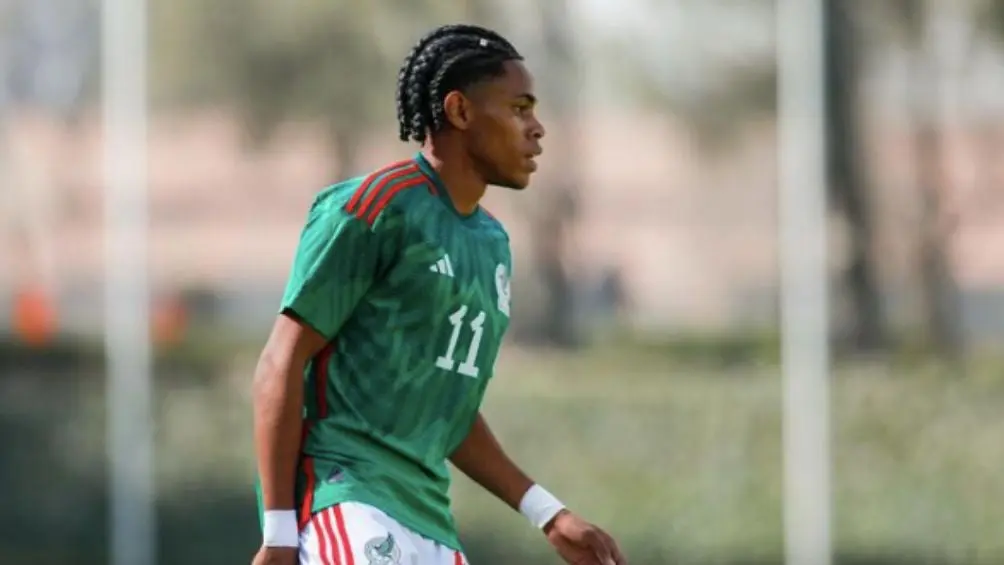 Reis con la Selección Mexicana | INSTAGRAM: @matheusreis_07