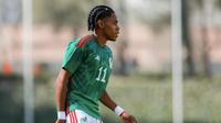 Matheus Reis pide tiempo para decidir si juega con México o con Brasil