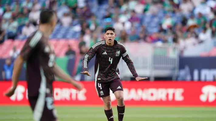 Edson Álvarez tras la derrota contra Uruguay: 'Ante estos rivales no puedes cometer errores'