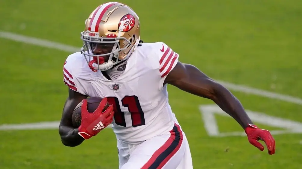 Brandon Aiyuk en un juego de los 49ers | AP
