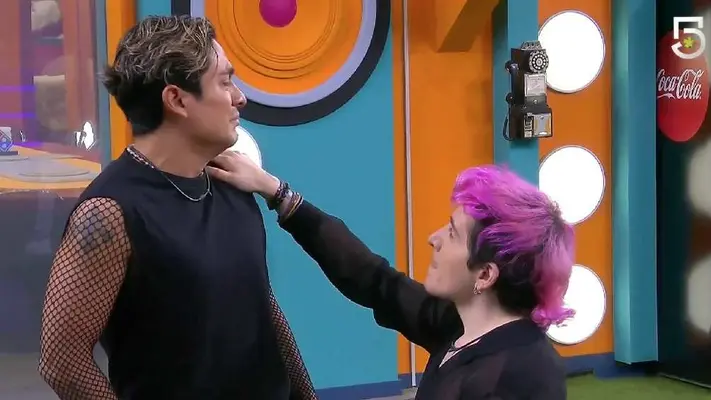 ¿Trampa? Novio de Ricardo Peralta entra a La Casa de los Famosos para darle información