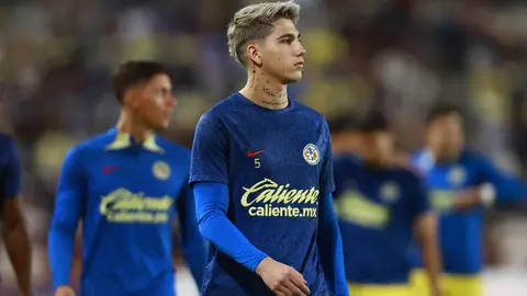 América informa que Kevin Álvarez será operado de una pubalgia; esto complica su salida del club