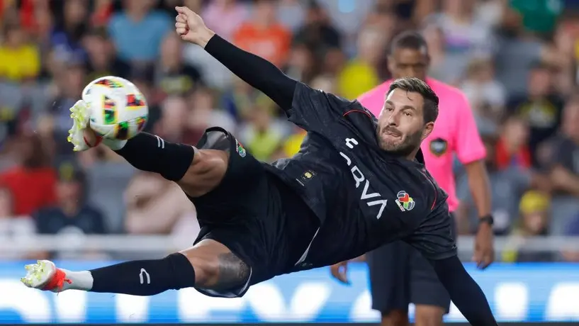 El increíble motivo por el cual Gignac no saludó a Luis 'Matador' Hernández
