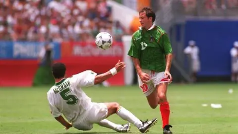 Se cumplen 30 años del histórico partido de Luis García con el Tri en el Mundial del 94