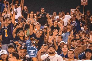 Afición Caudilla espera el 'Bi' y ya sueña con el siguiente