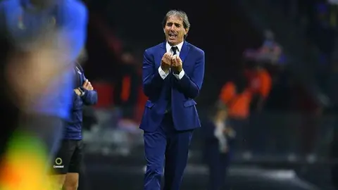 Almada 'explota' contra directivos por no cambiar fechas de Play-In: 'Vamos a ser el hazmerreír'