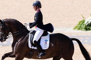 París 2024: Jinete campeona olímpica se retira tras denuncia por maltrato animal