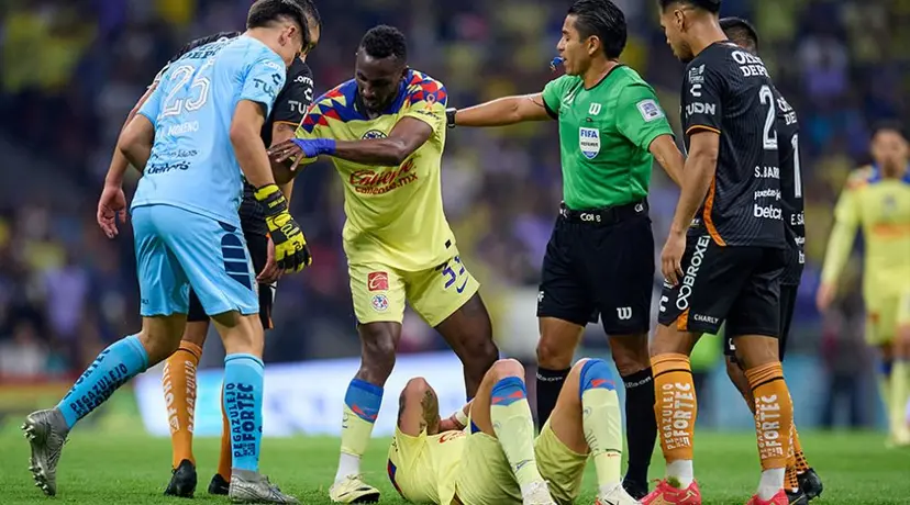 ¿Quién sacó el balón? Polémica jugada derivó en el gol de América ante Pachuca
