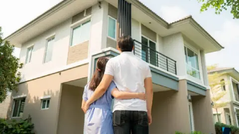 ¿Qué sueldo deben tener los jóvenes para comprar una casa? Te lo decimos aquí