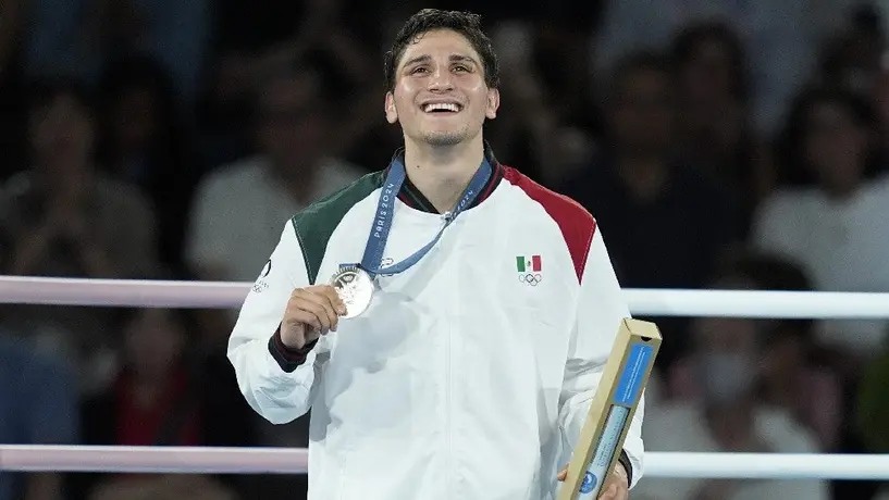 París 2024: AMLO manda felicitaciones a Marco Verde tras medalla de plata en boxeo