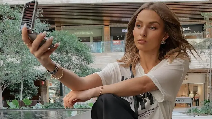Irina Baeva: Así luce la actriz rusa como la nueva ‘Aventurera’