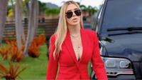 ¡Emma Coronel y ‘La Abogada’ lanzan su nuevo video musical "La Señora"!