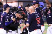 Tecos de Dos Laredo responde en casa al vencer a los Sultanes en el Juego 3