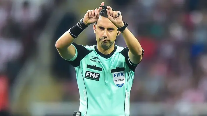 César Ramos Palazuelos será el único arbitro central mexicano en la Copa América