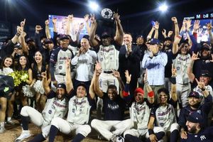 Sultanes de Monterrey campeón de la Zona Norte tras remontada a Tecos de los Dos Laredos