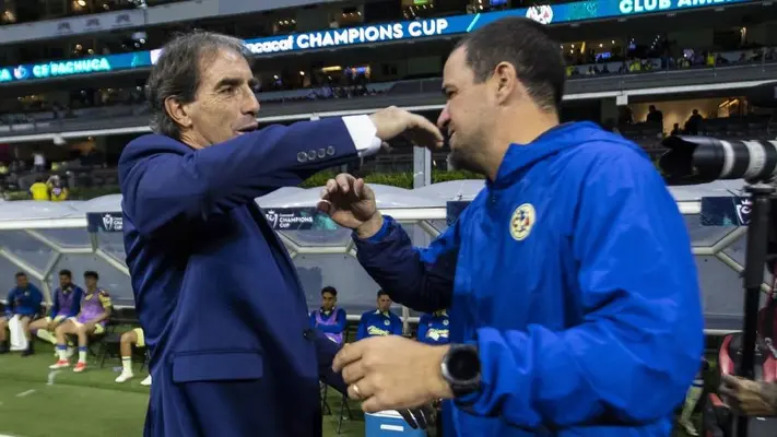 Guillermo Almada tiene paternidad sobre André Jardine en 7 juegos de Liga MX y Concachampions