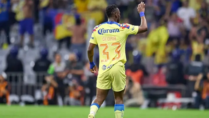 ¡El 'héroe'! Julián Quiñones salió entre lágrimas tras anotar el gol de último minuto ante Pachuca