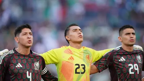 Tala Rangel: Desde 1954 un portero mexicano no recibía tres goles en el primer tiempo en su debut