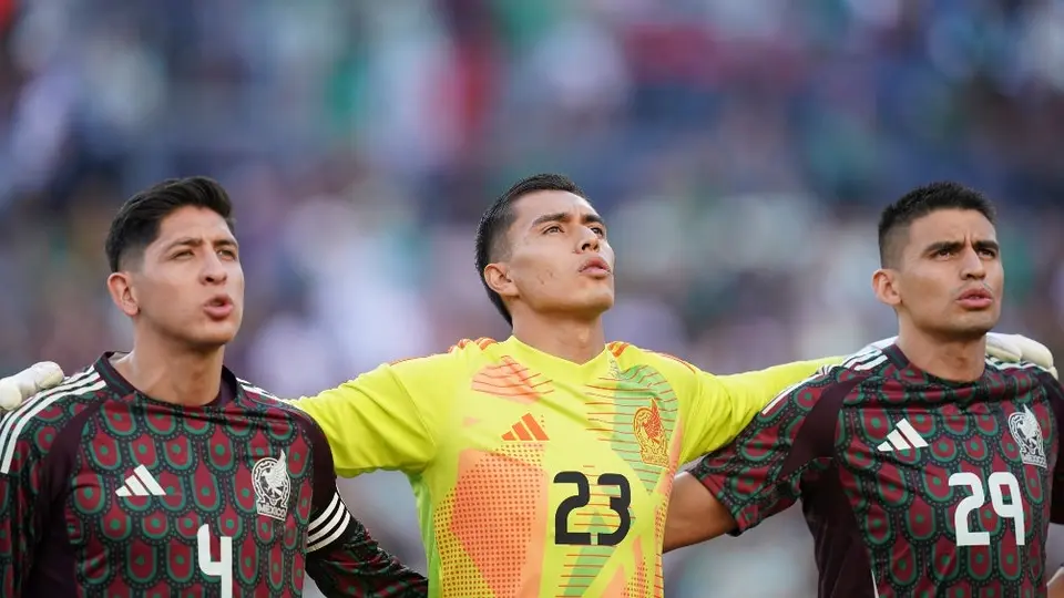 Tala Rangel: Desde 1954 un portero mexicano no recibía tres goles en el primer tiempo en su debut