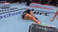 Peleadora de UFC festeja victoria haciendo break dance como Raygun en París 2024
