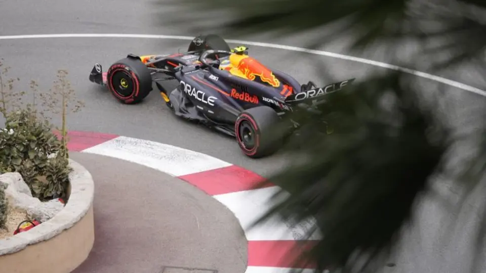 Checo Pérez comparte pesimismo de Verstappen en el Gran Premio de Mónaco: "Será difícil"