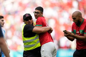 París 2024: Caótico 'final' en el Argentina vs Marruecos tras invasión de cancha