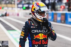 Horner mete presión a Checo Pérez: “Lo necesitamos ahí arriba”