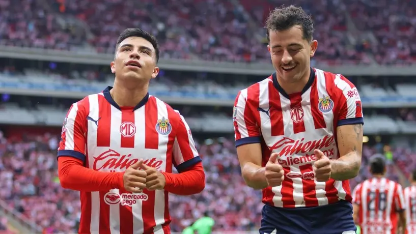 Alan Mozo trolea a 'Chicharito' y 'Chapito' Sánchez tras victoria de Chivas