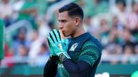 Luis Ángel Malagón, en duda para el amistoso frente a Brasil