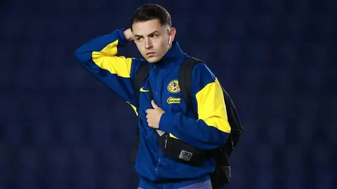 ¿Señal de su partida a Europa? Álvaro Fidalgo va a la banca en el América vs Puebla
