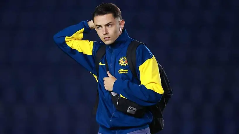 ¿Señal de su partida a Europa? Álvaro Fidalgo va a la banca en el América vs Puebla