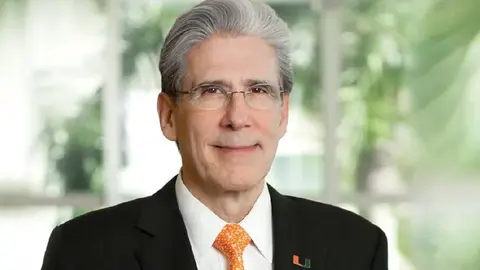 Julio Frenk, exsecretario de salud de México se convierte en el primer rector latino de la UCLA