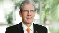 Julio Frenk, exsecretario de salud de México se convierte en el primer rector latino de la UCLA