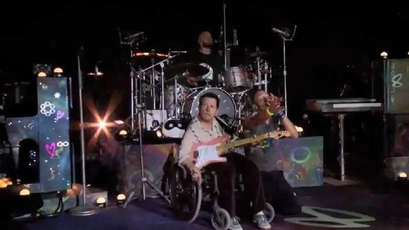 Coldplay invitó a Michael J. Fox de "Volver al futuro" a tocar dos canciones en Glastonbury