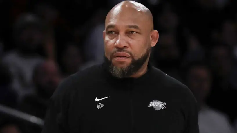 Los Lakers despiden a Darvin Ham tras hacer el rídiculo en los Playoffs de la NBA