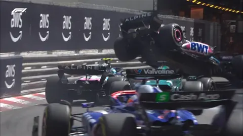 Esteban Ocon fue penalizado en el Gran Premio de Mónaco por choque con Pierre Gasly