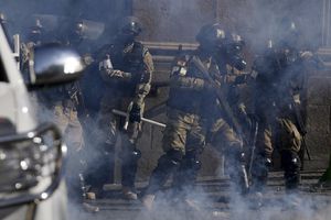 Embajada de México en Bolivia abre línea de auxilio para mexicanos ante golpe de Estado