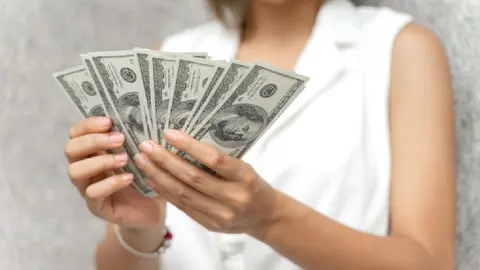 ¿Comprarás dólares? Así amanece el peso este viernes 14 de junio