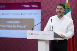 Termina tu Prepa gobierno de la CDMX lanza programa para que 150 mil personas terminen su bachillerato