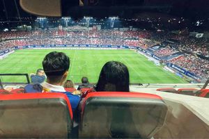 Atlético de San Luis se convierte en 'Cupido' y ayuda a aficionado a tener una cita