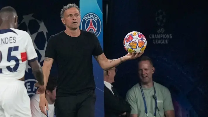 Luis Enrique lamenta la falta de efectividad ofensiva tras derrota ante Borussia Dortmund