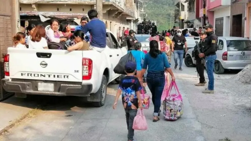 4.000 residentes huyen de Tila, Chiapas después de que bandas armadas comenzaran a quemar casas