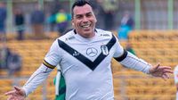 Esteban Paredes, exdelantero de Gallos y Atlante, regresa del retiro a los 44 años