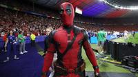 ¡Invitado de lujo! Deadpool estuvo presente en un partido de la Eurocopa 2024