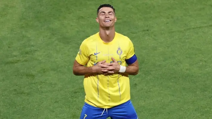 Cristiano Ronaldo brilla y marca golazo en las Semifinales de la Copa de Arabia con el Al Nassr