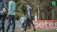 El motivo por el cual Efraín Juárez no estuvo en el partido de Atlético Nacional