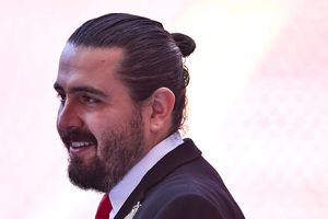 Amaury Vergara regresa a Shark Tank México y afición de Chivas explota