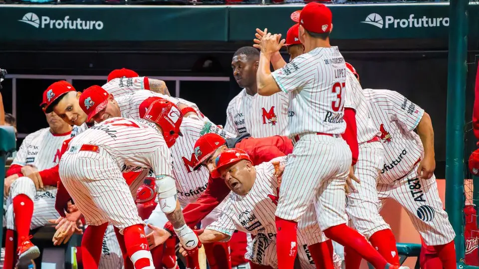 ¡Paliza! Los Rojos del México dominan a los Sultanes de Monterrey en el juego 1 de la Serie del Rey