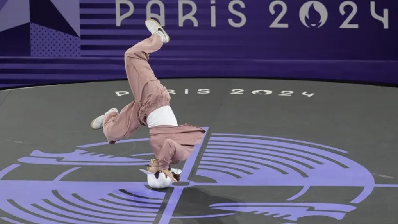 La B-girl japonesa Ami gana su primera medalla de oro en break olímpico