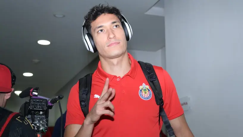 Chiquete da la cara tras la goleada a Chivas: “Prefiero hablar en la cancha”